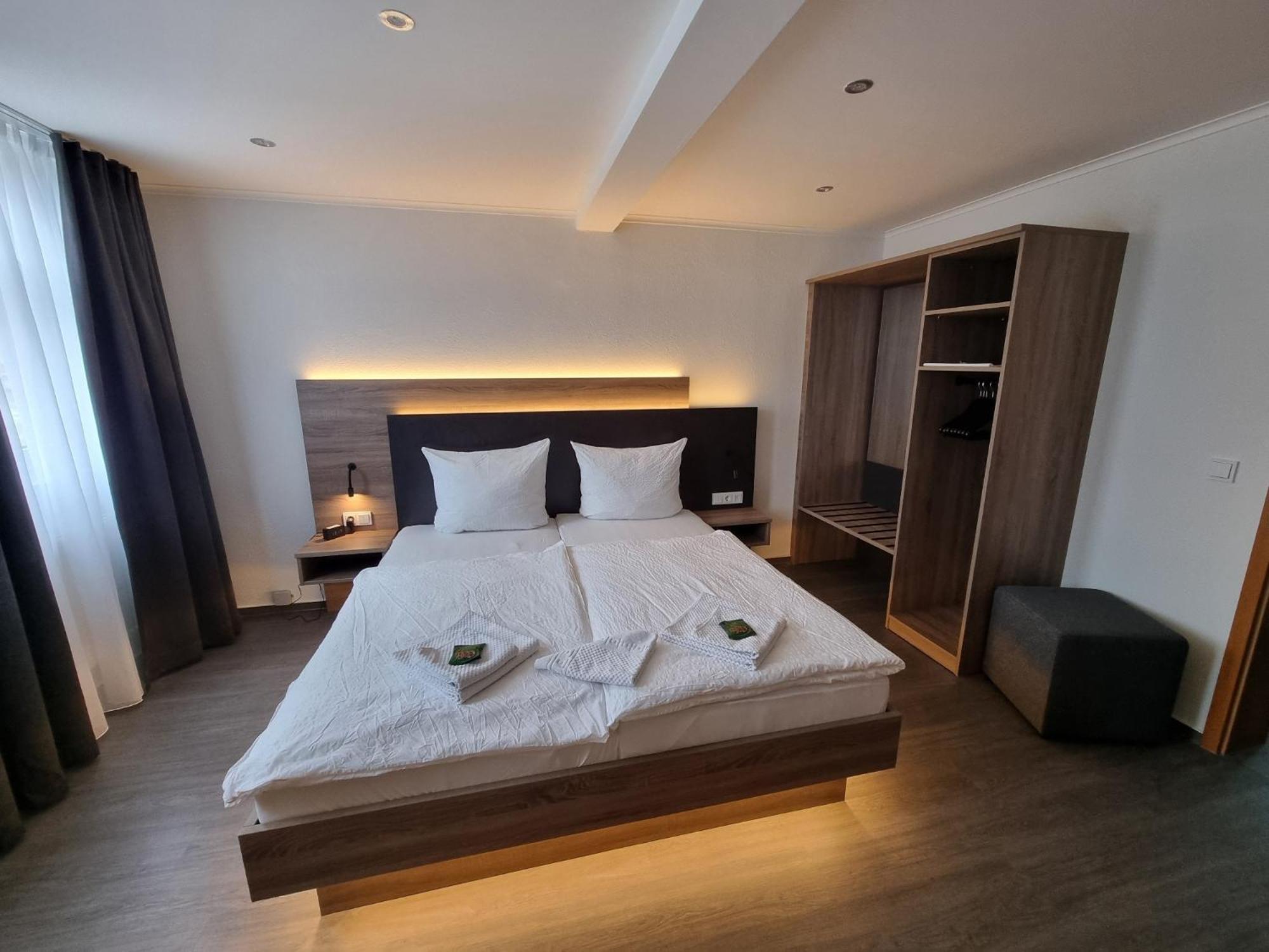 Zum Weserdampfschiff Hotel