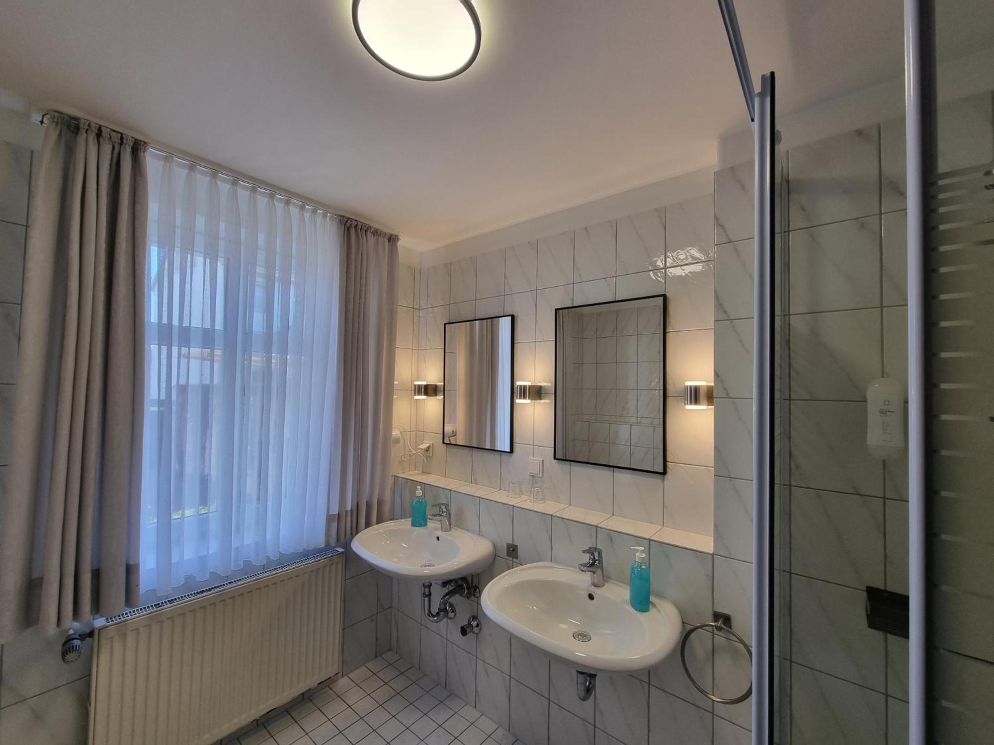 Zum Weserdampfschiff Hotel 3*